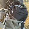 Sac à dos avec poche spéciale pour intégrer une gourde et boire en randonnée.