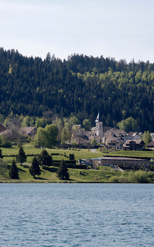 Malbuisson vu sur le lac